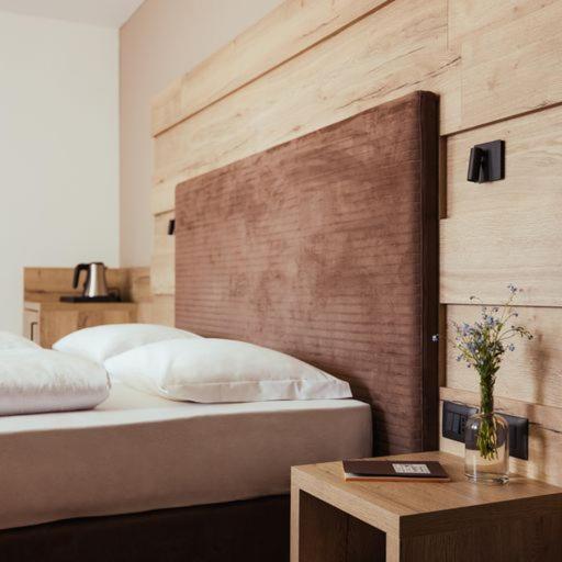 Hotel Leonard Nova Ponente Eksteriør bilde