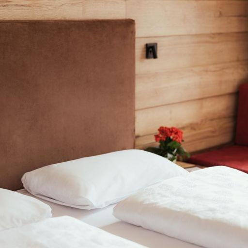 Hotel Leonard Nova Ponente Eksteriør bilde
